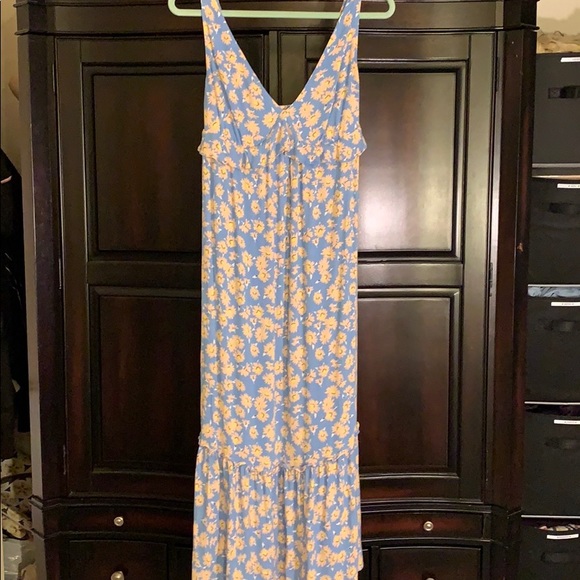 Who What Wear Dresses & Skirts - Who What Wear floral maxi